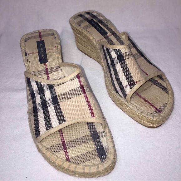 AUTHENTIC Burberry wedge sandles size 38 - Picture 2 of 3